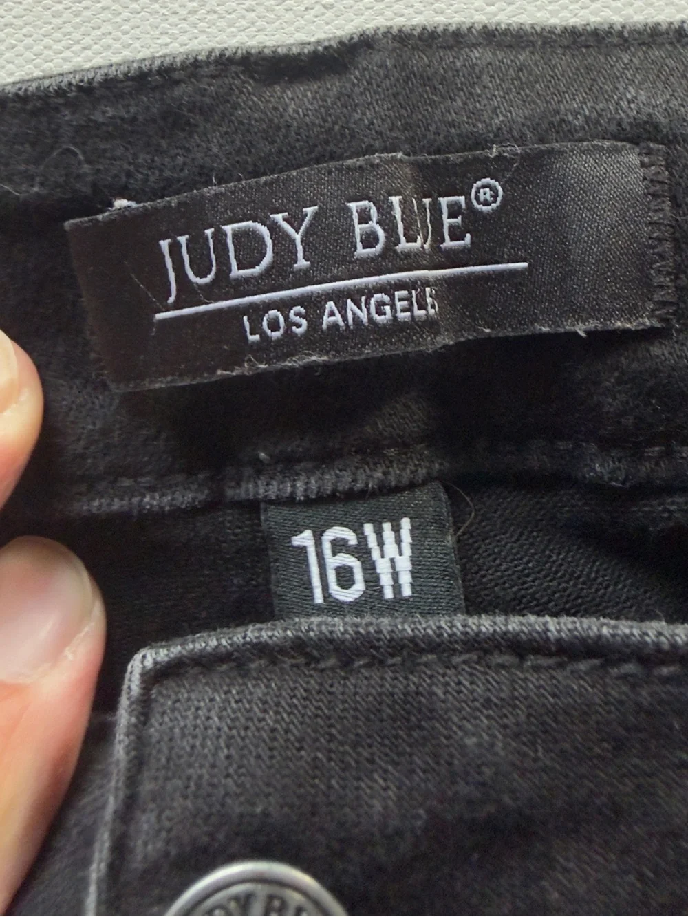 EUC Women's Judy Blue Los Angeles Black Straight Leg Jeans Size 16W/30" Inseam - Picture 8 of 11